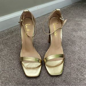 Lulu’s Mariayan Gold Ankle Strap heels